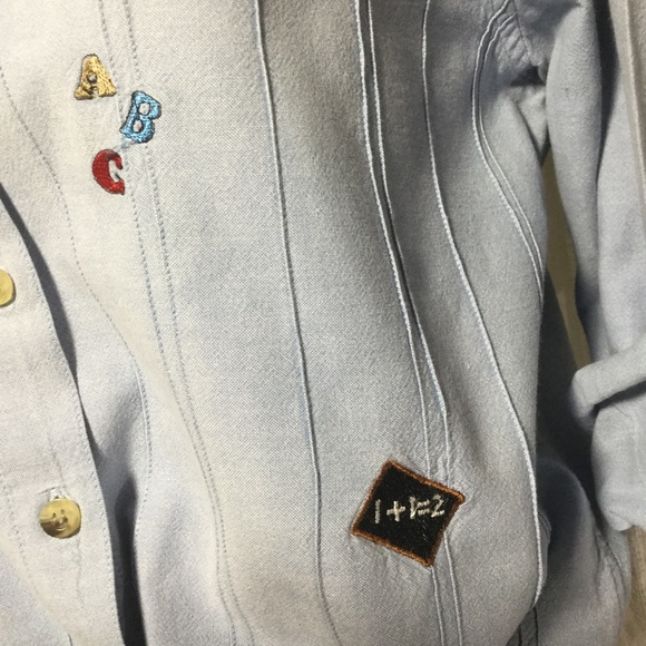 Vintage chambray embroidered school symbols shirt - Picture 6 of 8